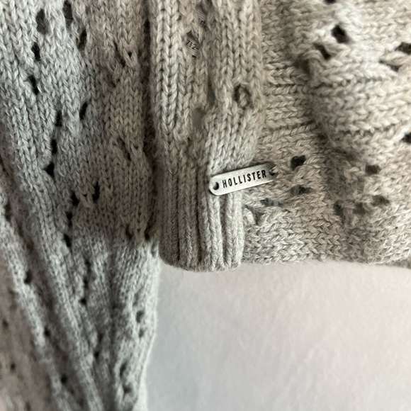 Hollister Long-Sleeve Crochet Twist Reversible Sweater In Gray Women’s Size XS - Picture 5 of 7